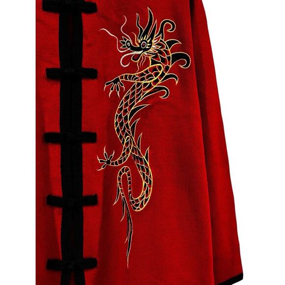 Bob Mackie Wearable Art Women’s Red Cardigan Black Trim Embroidered Dragon: 1X - Picture 3 of 7